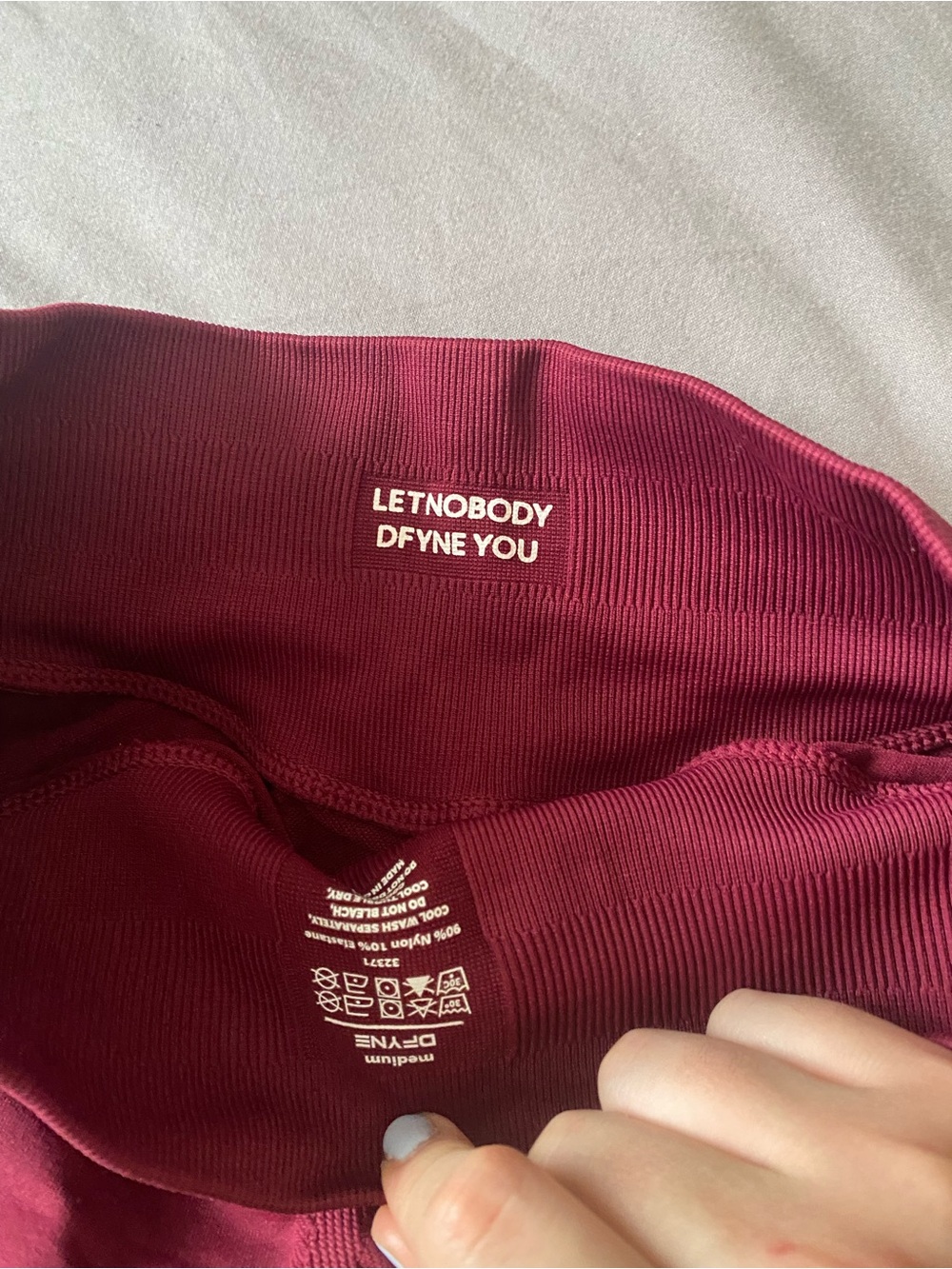 DFYNE Winter Berry impact shorts - Picture 4 of 4